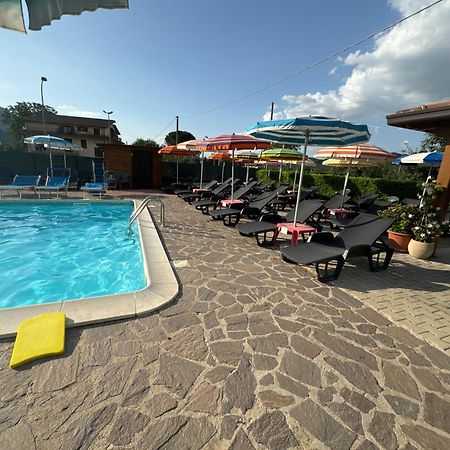 מונטלה Azienda Agrituristica Pericle מראה חיצוני תמונה