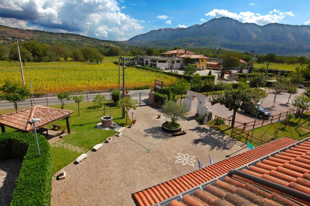 מונטלה Azienda Agrituristica Pericle מראה חיצוני תמונה