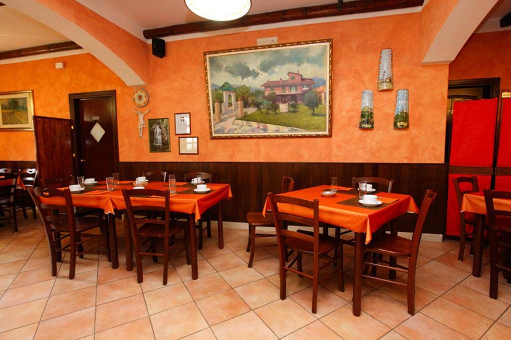 מונטלה Azienda Agrituristica Pericle מראה חיצוני תמונה