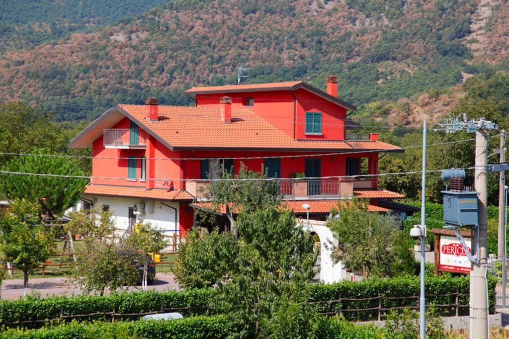 מונטלה Azienda Agrituristica Pericle מראה חיצוני תמונה